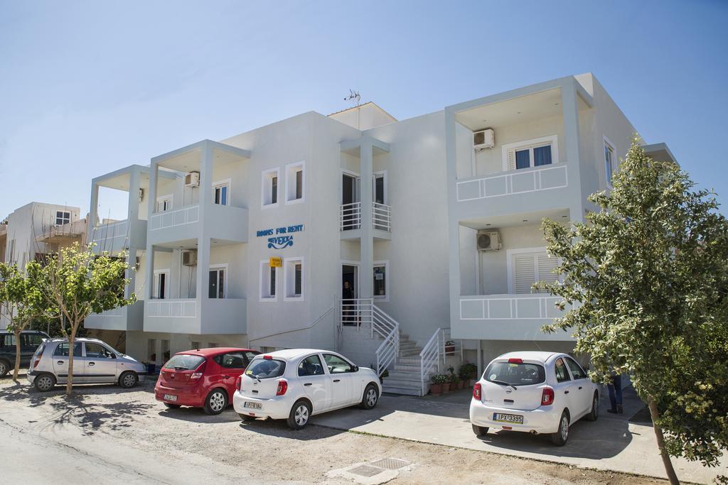 Revekka Rooms Kissamos Exterior photo